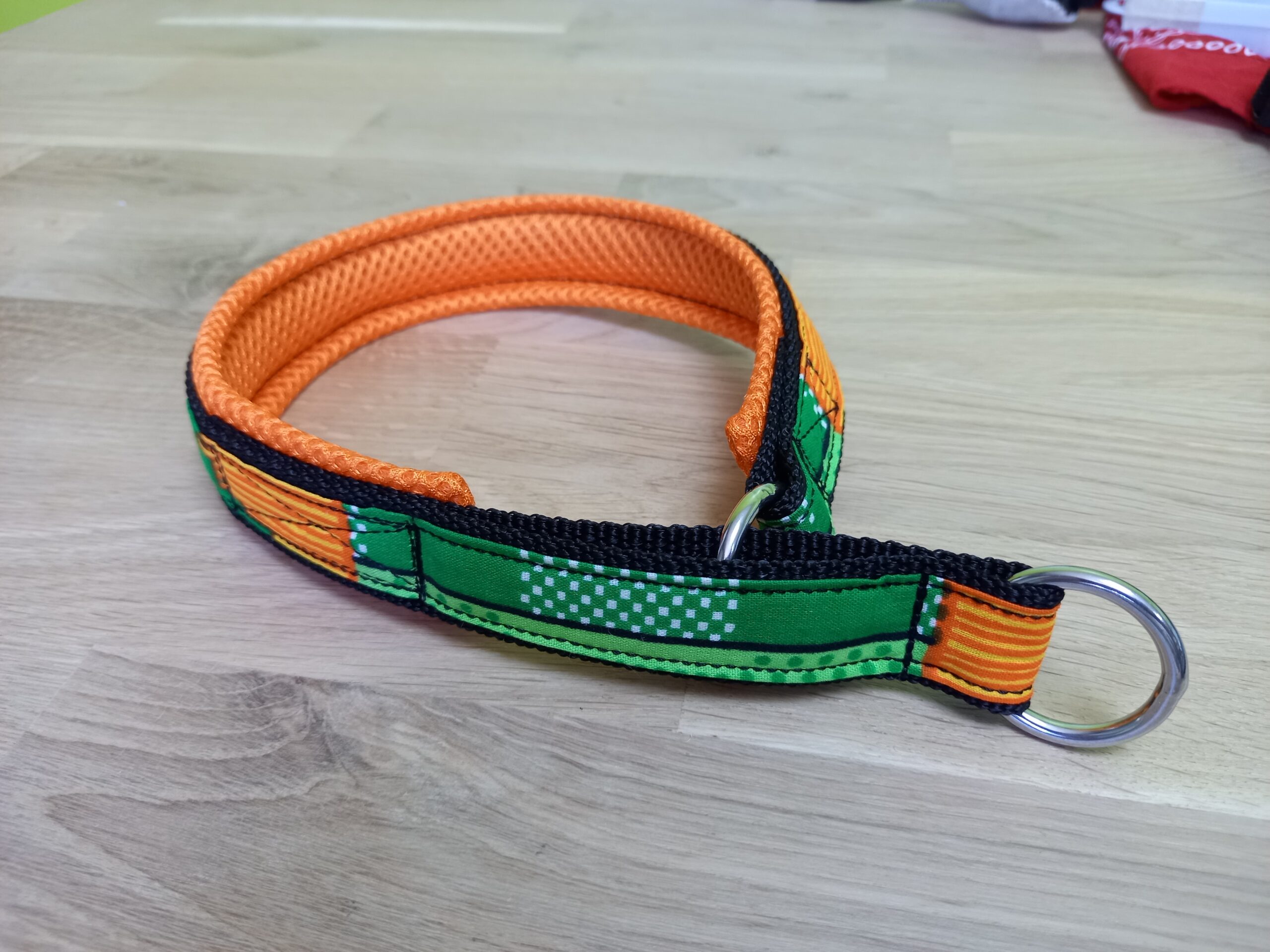 Collier martingale tik-tak